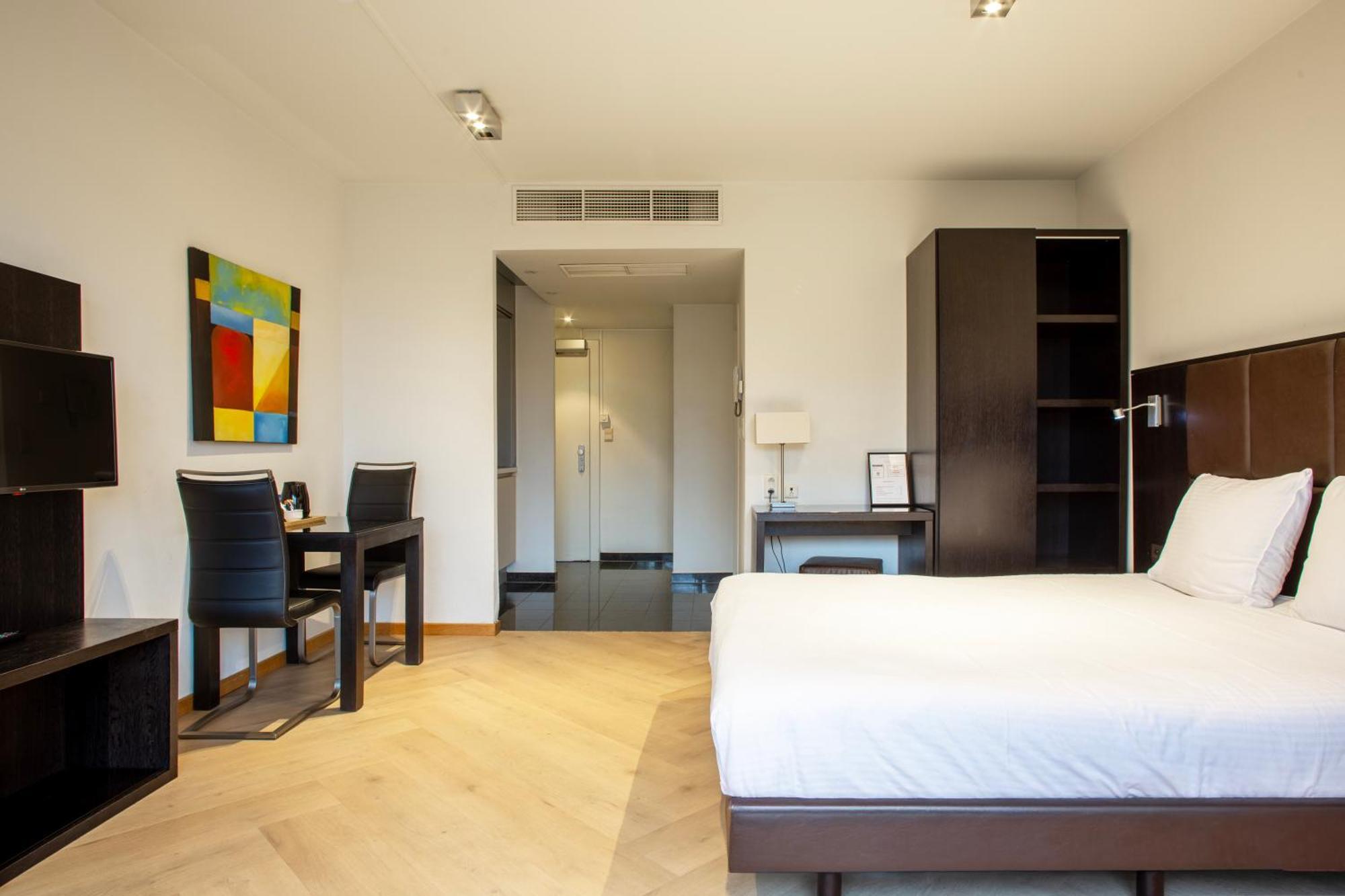 Diamant Suites Brussels Eu Etterbeek Bagian luar foto